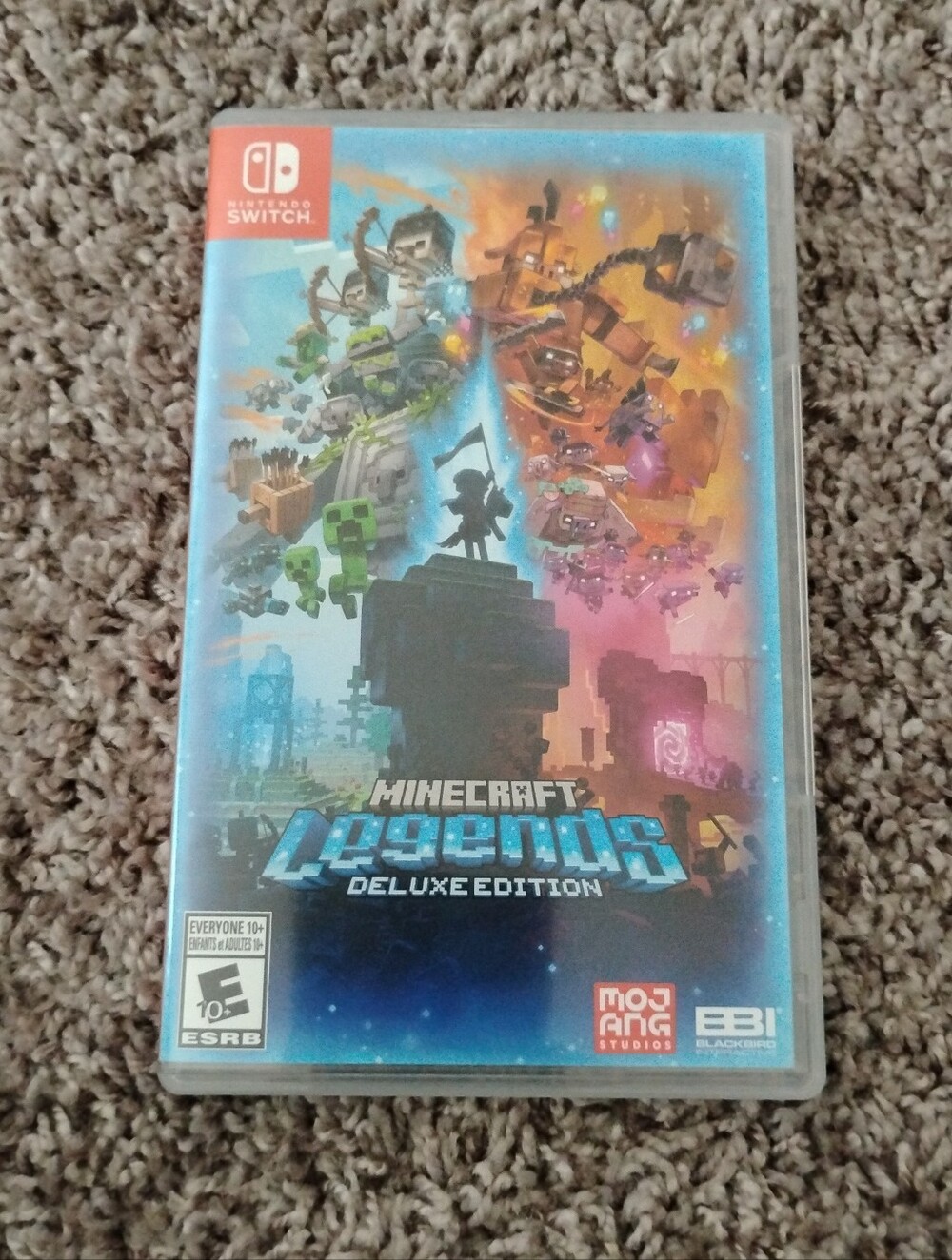 Minecraft Legends Deluxe Edition (Nintendo Switch) - Game & Original Case